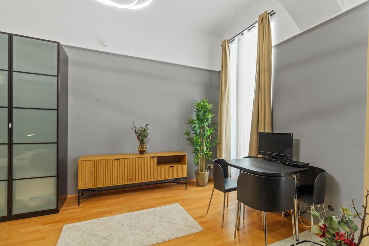 Apartmán Neben Augarten I 5 Min To Metro I 10 Min To *